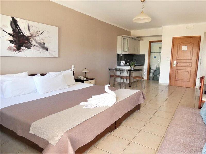 Lazaratos Hotel Kouvalata Zewnętrze zdjęcie