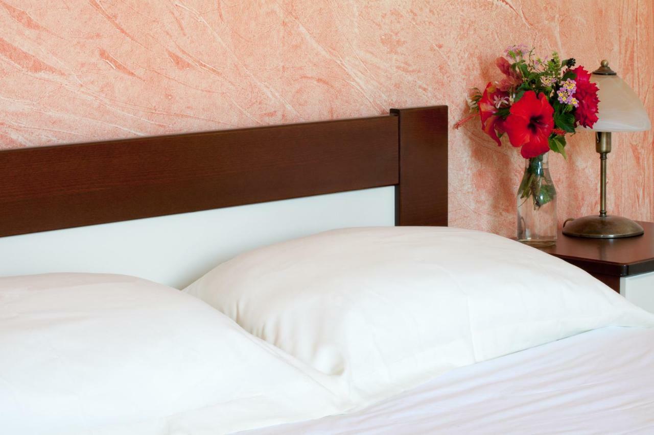 Lazaratos Hotel Kouvalata Zewnętrze zdjęcie