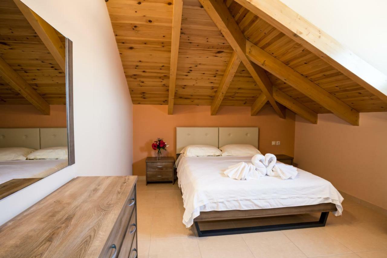 Lazaratos Hotel Kouvalata Zewnętrze zdjęcie